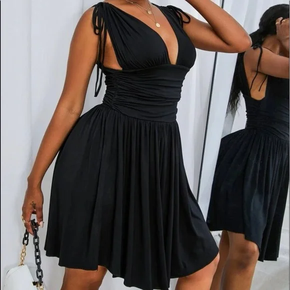 flowy classy dress Classy Silver Flowy Long Tulle Prom Dress With Short Sleeves Custom Size / Custom Color main image 0